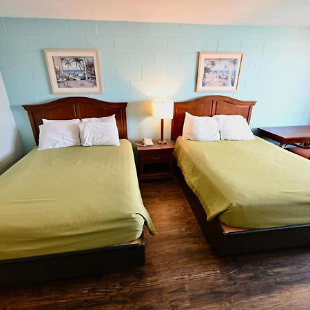 Buccaneer Inn Ostrov St. George Exteriér fotografie